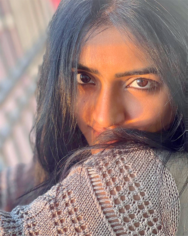 Actress-Eesha-Rebba-Latest-Photos_1.jpg 14