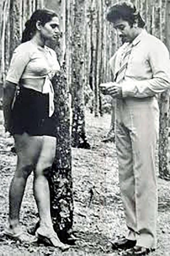 actress_20silk_20smitha_1.jpg 24
