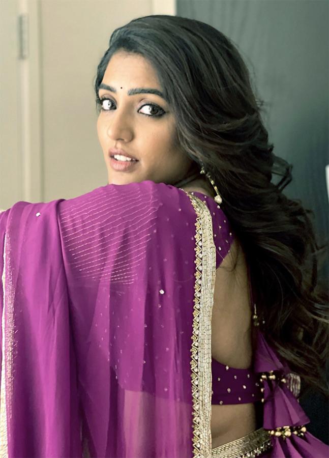 eesha_20rebba_20hd_20photos.jpg 19