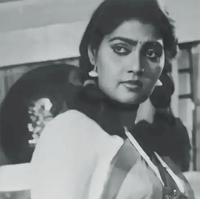 silk_20smitha_20mystery.jpg 19