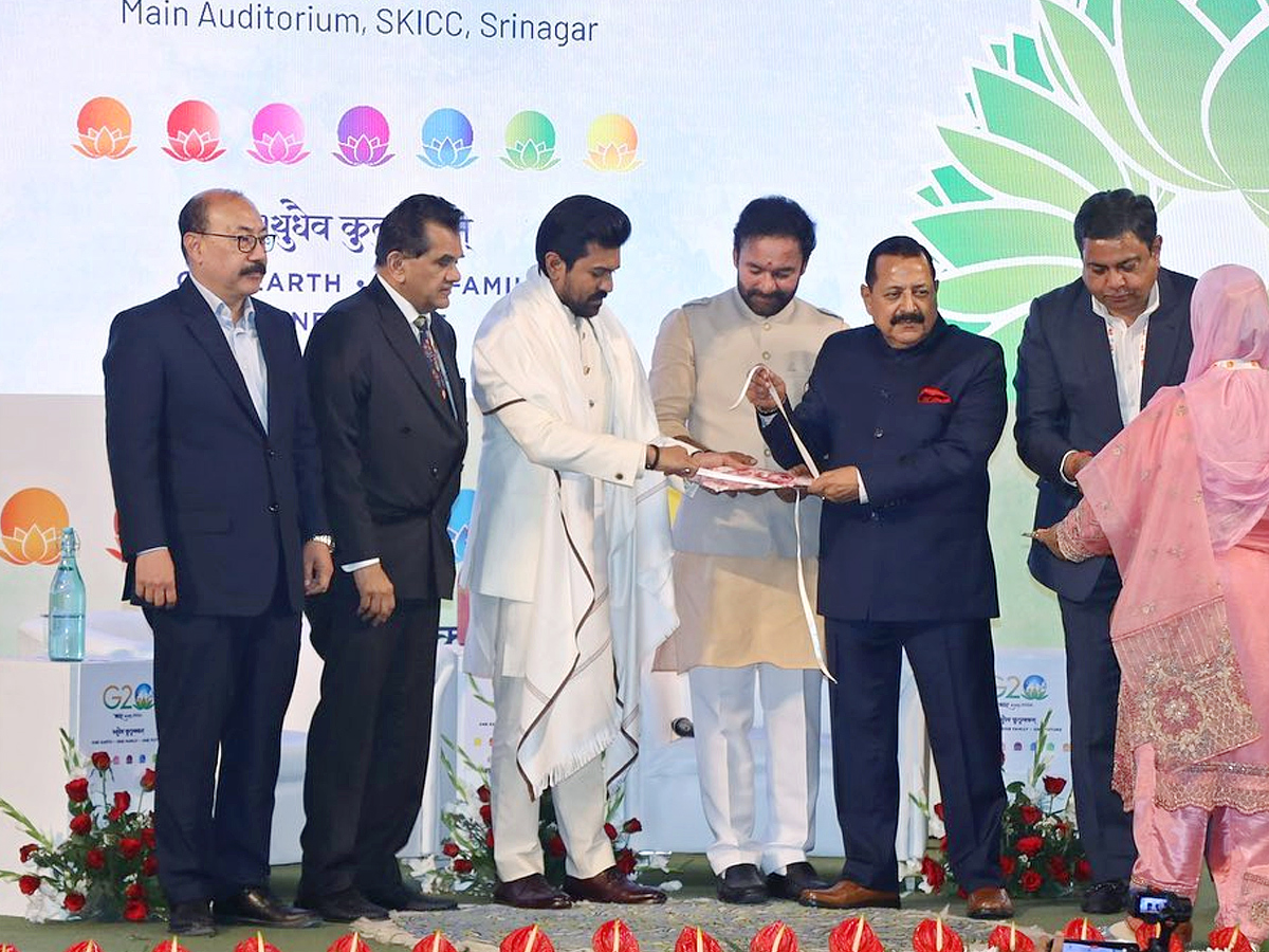 Ram_20Charan_20praises_20Kashmir_20at_20G20_20Summit_20Photos_4.jpg 5