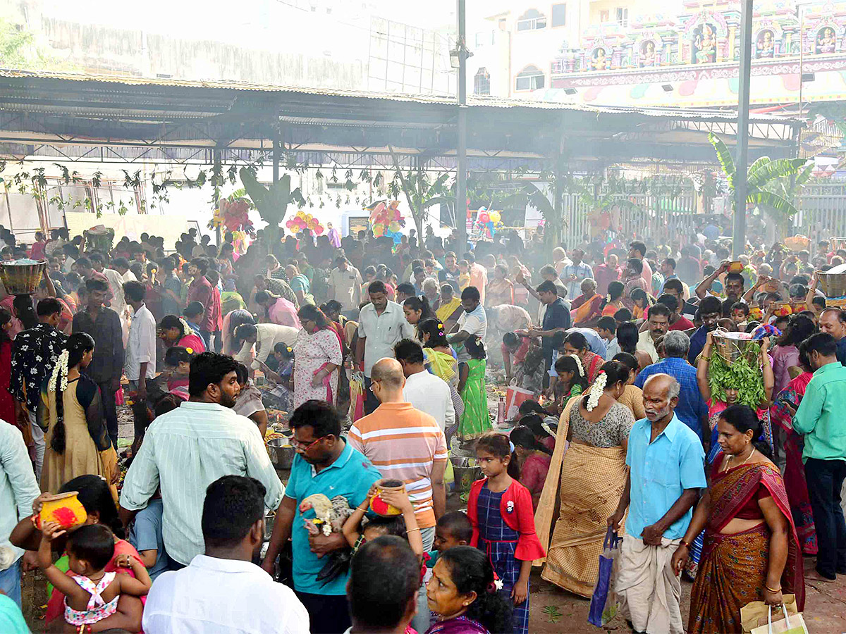 tirupati_20gangamma_20jatara.jpg 11