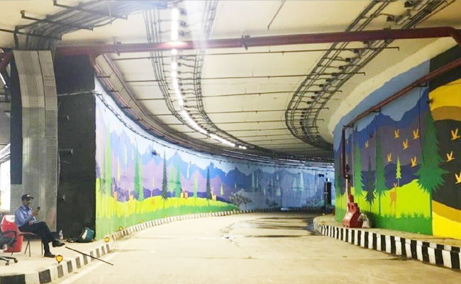 Pragathi_Maidan_Tunnel_Bike.jpg