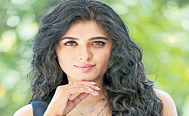 geethika-_284_29.jpg