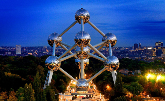 Atomium.jpg 4