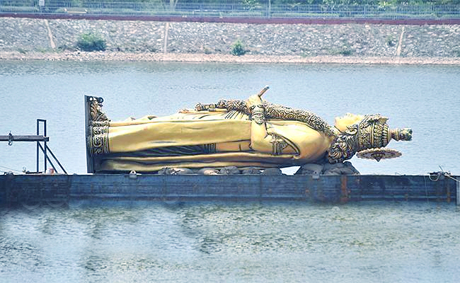 NTR--Statue--Khammam.jpg