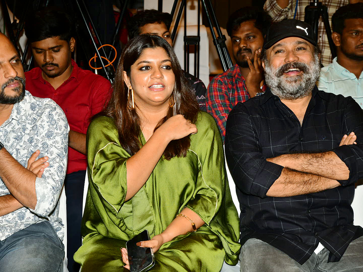 2018_20Movie_20Success_20Meet_20Photos_8.jpg 8
