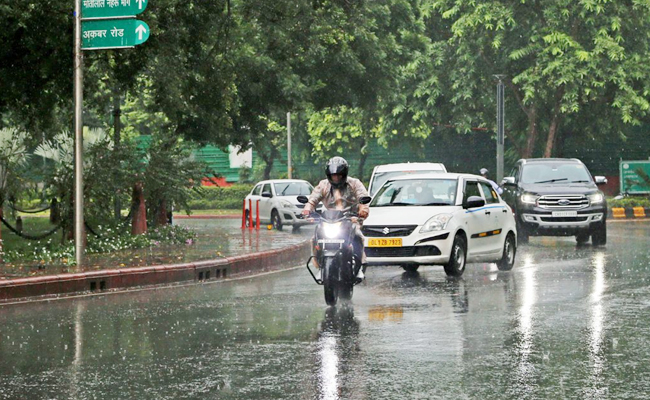delhi_Rain.jpg