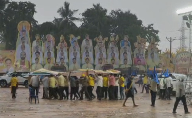 Heavy_20Rain_20In_20Rajahmundry_20East_20Godavari-01.jpg