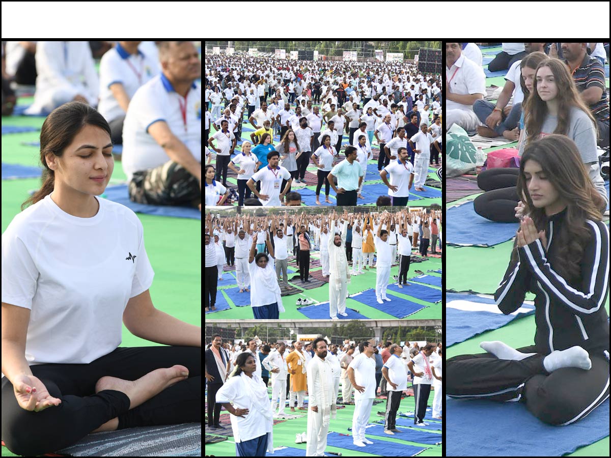 Yoga_20Mahotsav_20held_20at_20Parade_20Grounds_20Photos_18.jpg 1