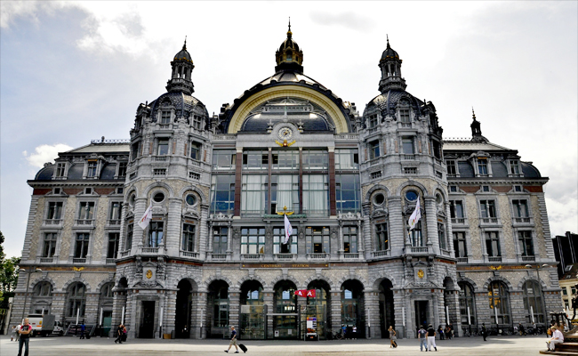 6._20Antwerpen-Centraal_20_20Antwerp_2C_20Belgium.jpg 7