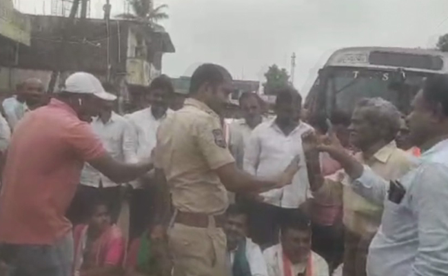 Farmers_20Protest_20In_20Jayashankar_20Bhupalpally_20District.jpg