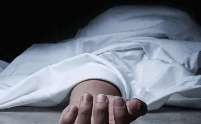 Young_20Woman_20Mysterious_20Death_20In_20Lodge_20Visakhapatnam.jpg