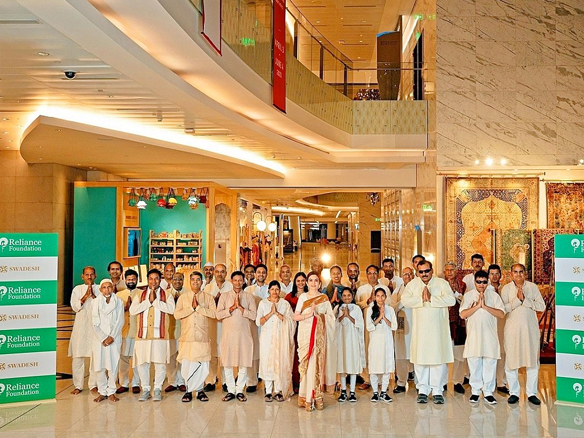 Nita_20Mukesh_20Ambani_20Cultural_20Centre_20extends_20its_20art_20and_20crafts_20exhibition_20Photos_5.jpg 6