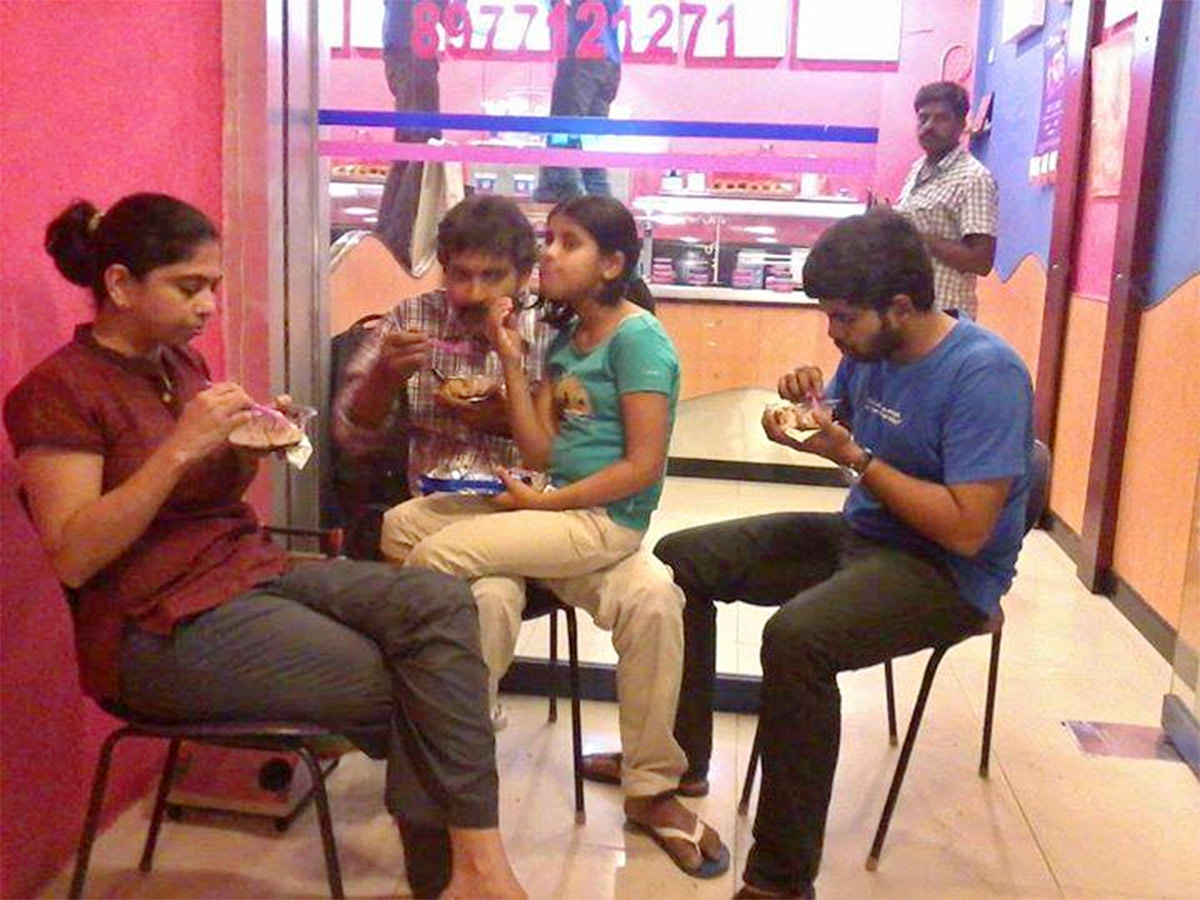 ss_20rajamouli_20funny_20moments.jpg 10