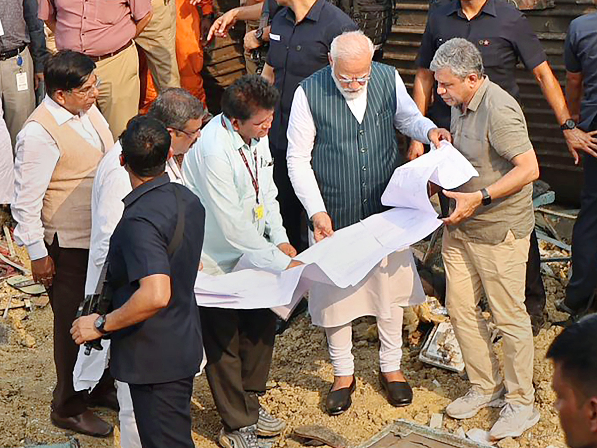 PM_20Modi_20arrives_20in_20Balasore_20to_20take_20stock_20of_20situation_20Photos_2.jpg 3