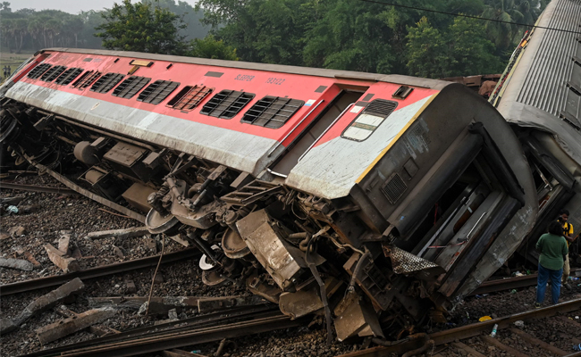 odisha-train-accident-11.jpg 14