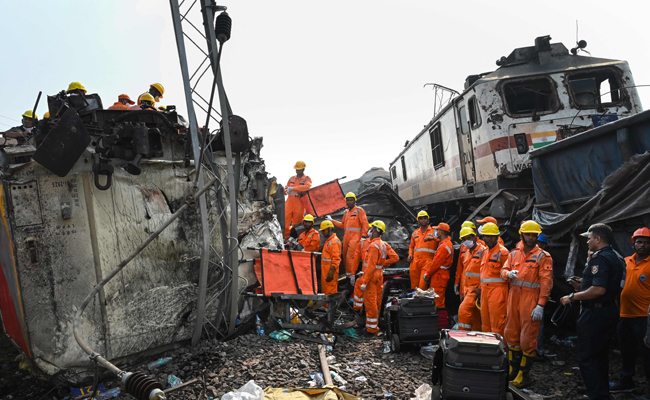 odisha-train-accident-16.jpg 19