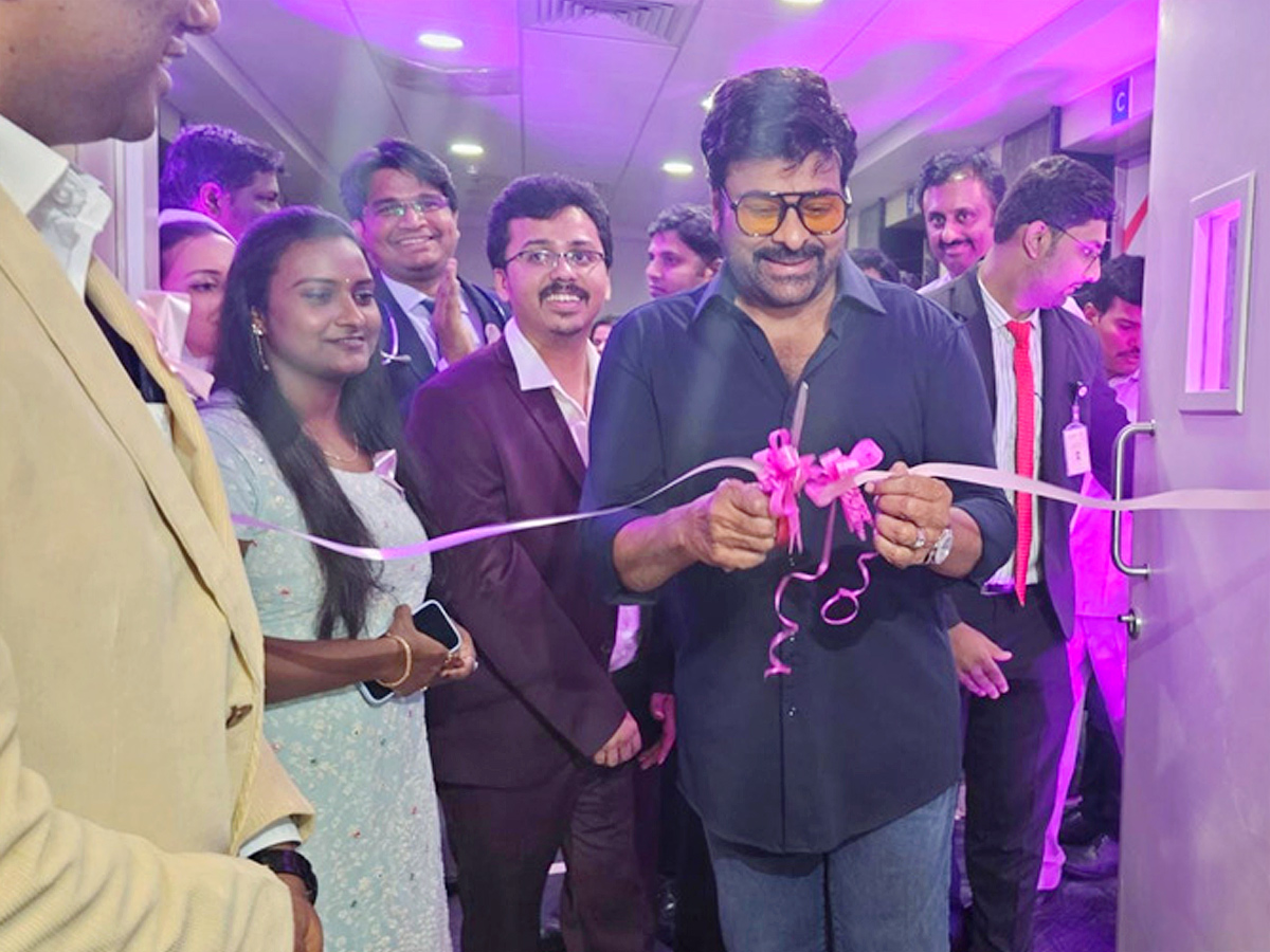 Chiranjeevi_20Inaugurate_20of_20STAR_20Cancer_20Centre_20At_20Nanakramguda_20Photos_6.jpg 7