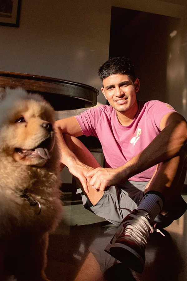 Cricketer_20Shubman_20Gill_20Unseen_20Photos_4.jpg 5