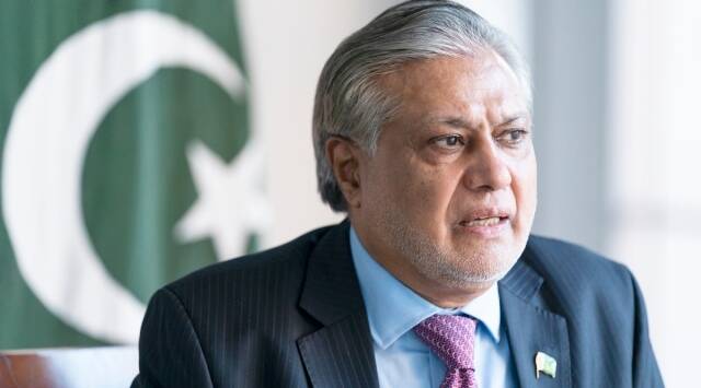 Ishaq-Dar-1.jpg