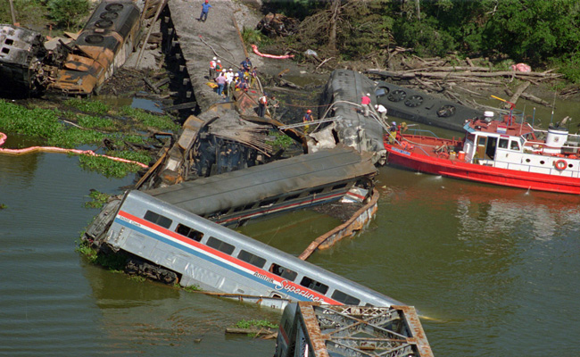 WORLD-TRAIN-ACC.jpg