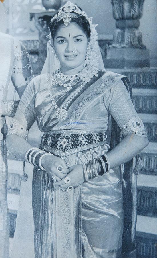 senior-actress-nirmalamma-rare-and-unseen-photo-gallery-29.jpg 29
