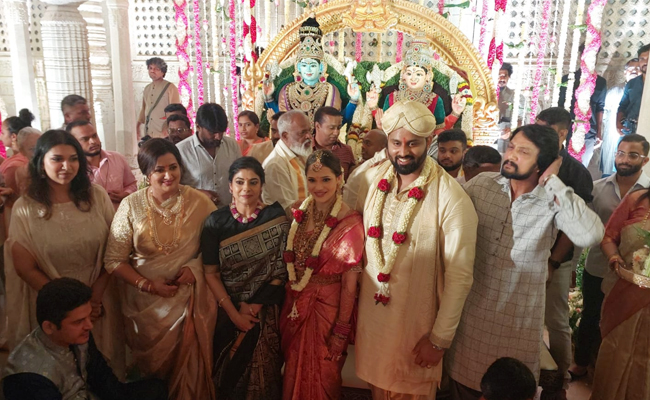 Abhishek_20Ambareesh-05.jpg 6