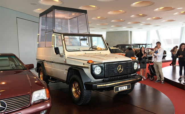 Mercedes-Benz_20Museum-03.jpg 4