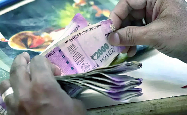Exchange-Of-Rs-2000-Notes.jpg