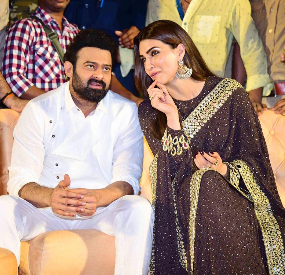 Adipurush-_20Pre_20-Release-_20Event_20-LIVE-_20Updates-30.jpg 30