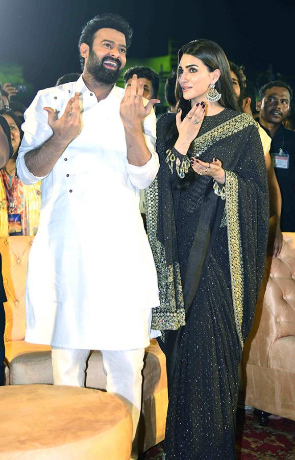 Adipurush-_20Pre_20-Release-_20Event_20-LIVE-_20Updates-41.jpg 41