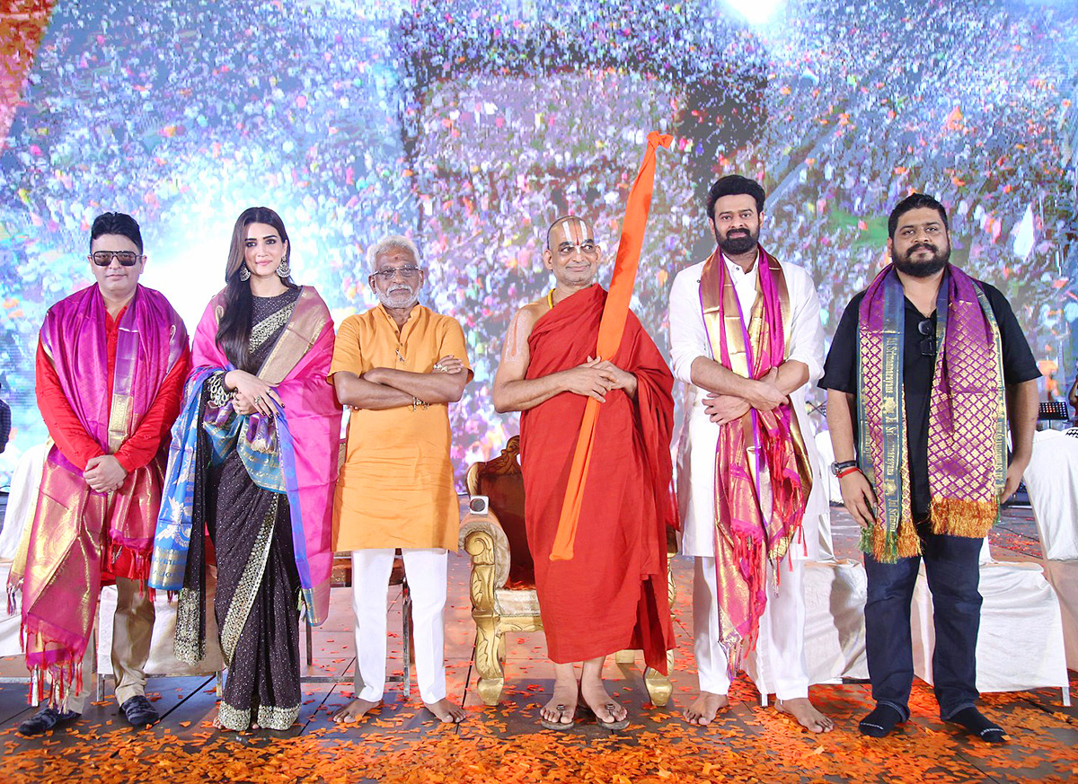 Adipurush-_20Pre_20-Release-_20Event_20-LIVE-_20Updates-5.jpg 5