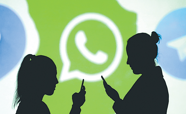 WHATSAPP.jpg