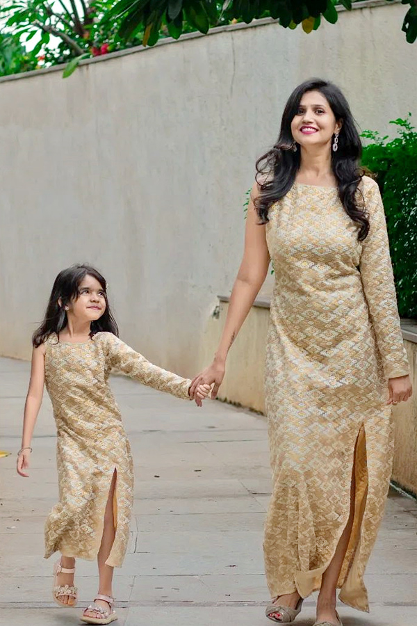 Anchor_20Ravi_20Daughter_20Latest_20Photos_1.jpg 2
