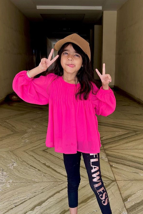 Anchor_20Ravi_20Daughter_20Latest_20Photos_10.jpg 11
