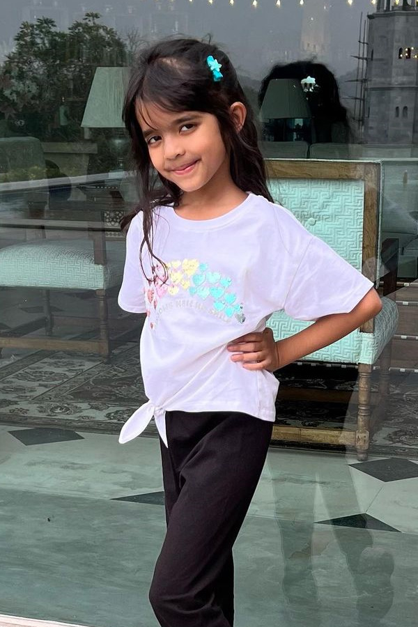Anchor_20Ravi_20Daughter_20Latest_20Photos_7.jpg 8
