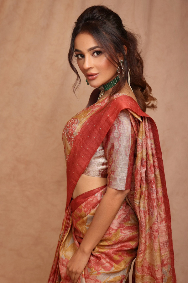 Seerat_20Kapoor_20Latest_20Photos_18.jpg 19