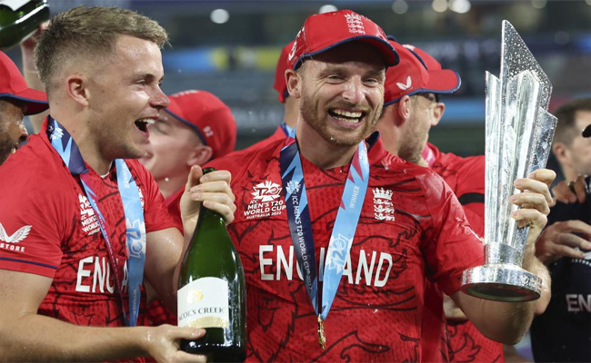 sam-curran.jpg
