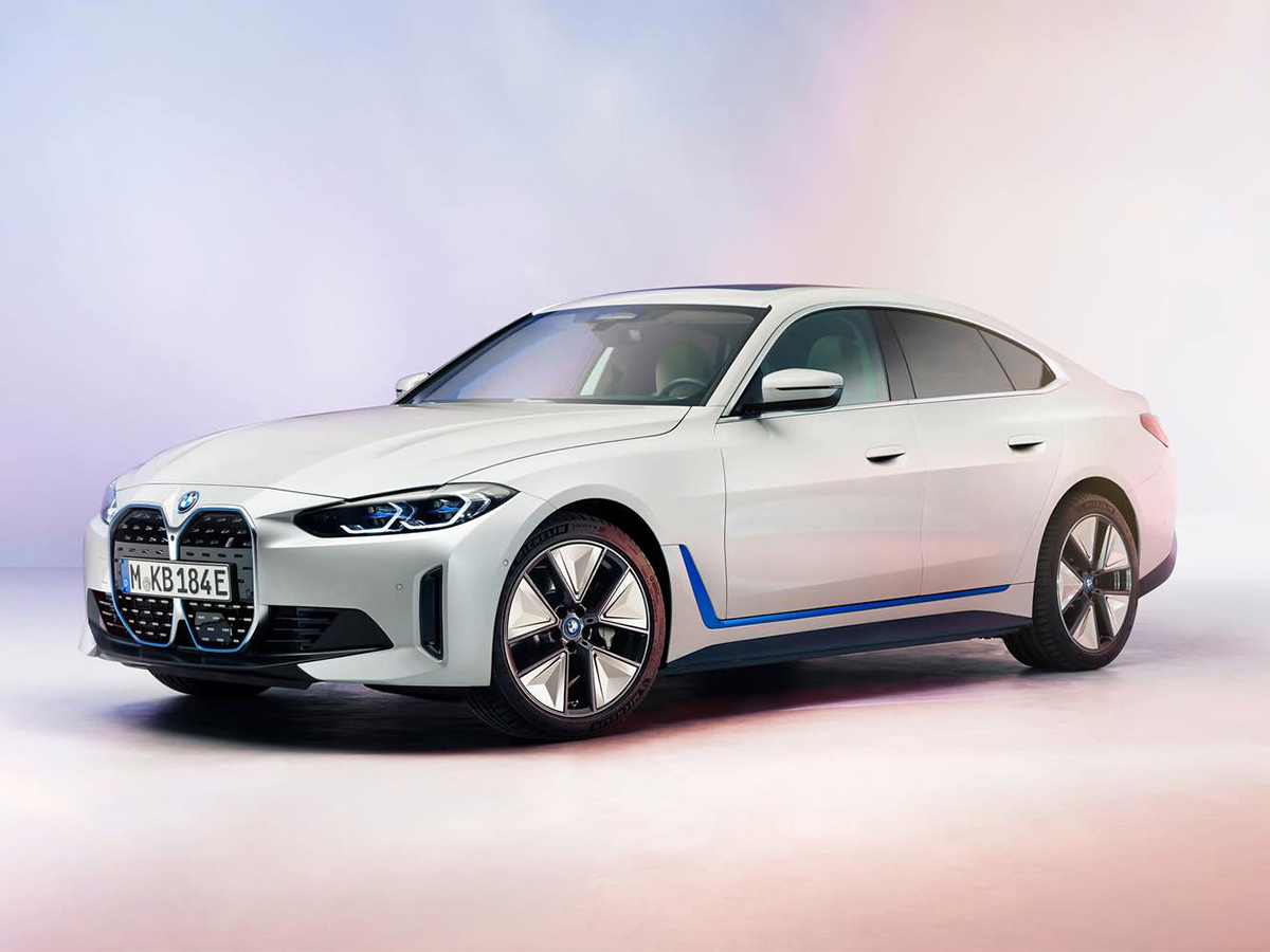BMW_20i4.jpg 5