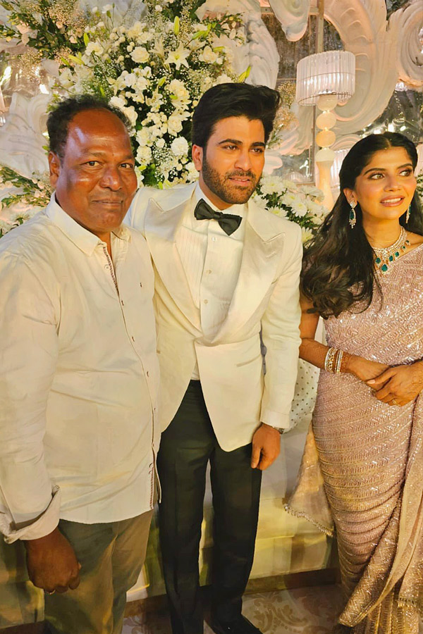 Sharwanand_20Wedding_20Reception_20in_20Hyderabad_20Photos_6.jpg 7