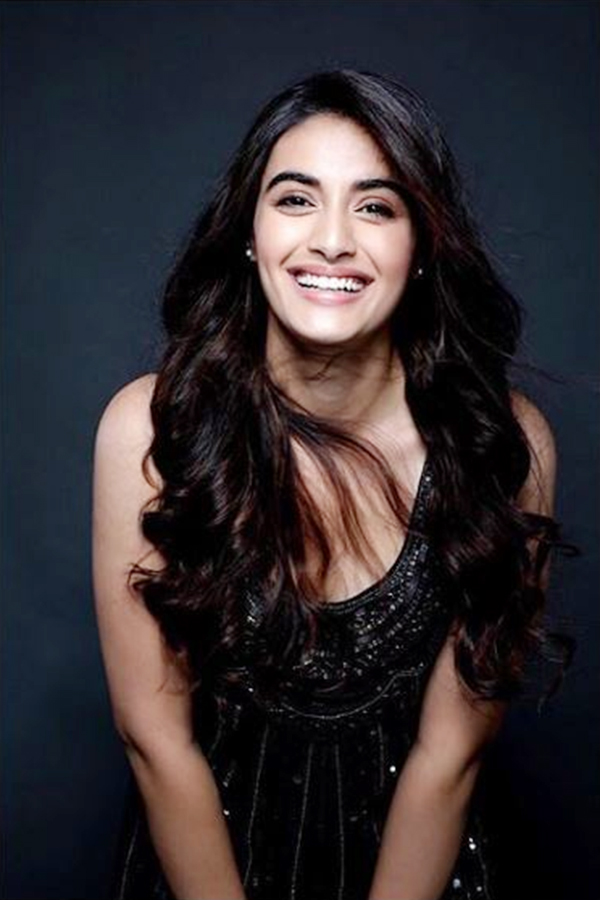 divyansha-kaushik-14.jpg 12