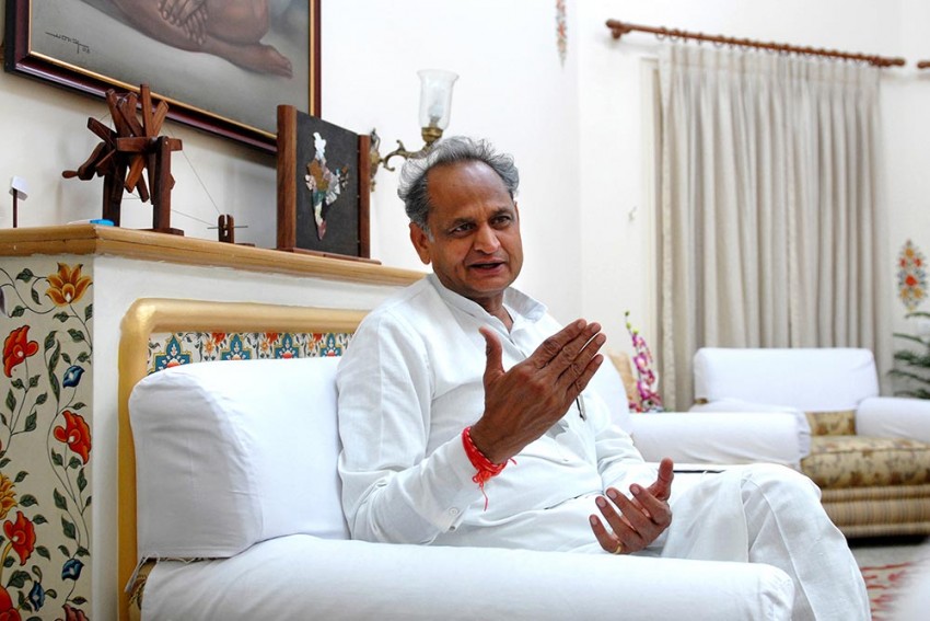ashok_gehlot_20190128_570_850.jpg