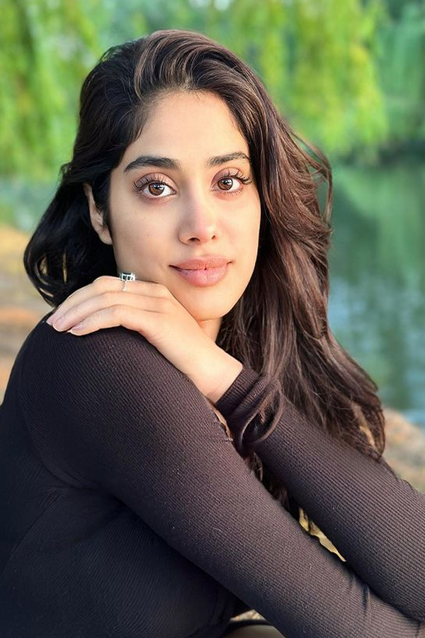 janvi-kapoor-1.jpg 2
