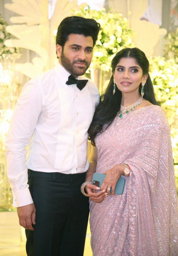 tollywood-celebrities-at-sharwanand-wedding-reception-_20function-_20at_20-hyderabad-22.jpg 20