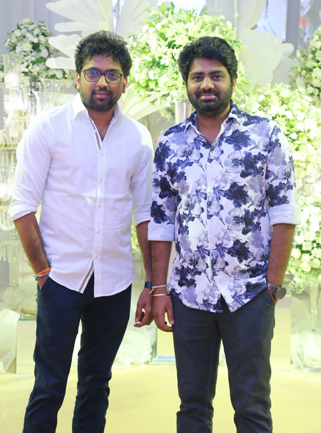 tollywood-celebrities-at-sharwanand-wedding-reception-_20function-_20at_20-hyderabad-46.jpg 43