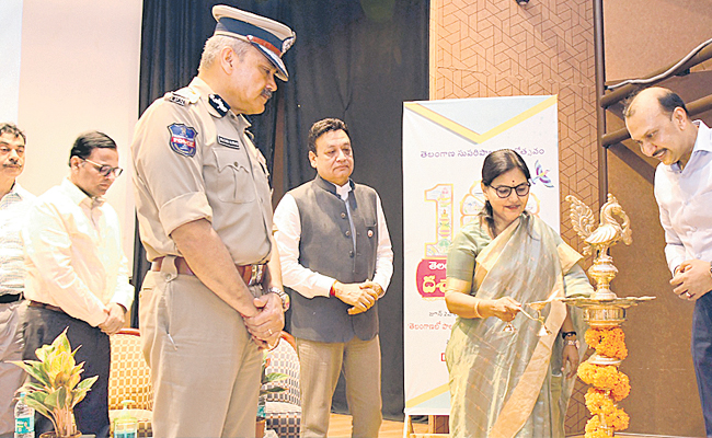 santikumari.jpg