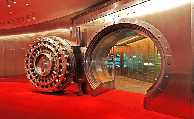 1.Coca-Cola_20Vault.jpg 2