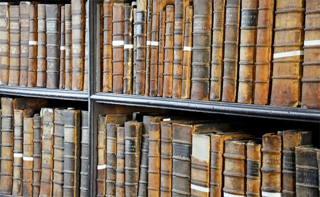6.Vatican_20Secret_20Archives.jpg 7