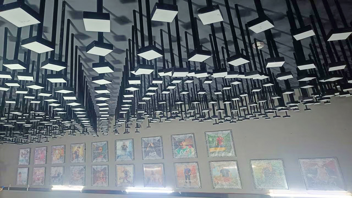 Allu-_20Arjun-_20Own-_20Multiplex-_20AAA-_20Cinemas-_20In_20-Ameerpet-_20Inside_20-Photos_20-Goes_20-Viral-10.jpg 10